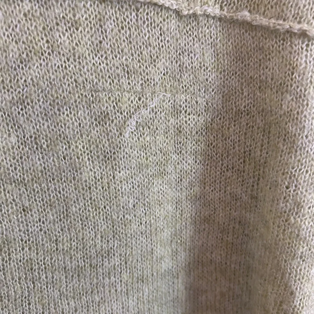 American Eagle Lightweight Sweater, Medium - Picture 4 of 5